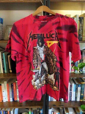 NWT Metallic Red Tie Dye Graphic Tshirt Medium